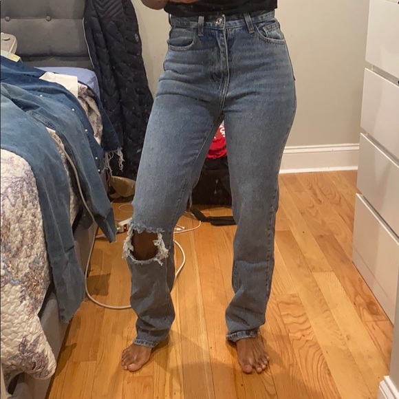 Ripped Knee Straight Leg Pants - Picture 2 of 3